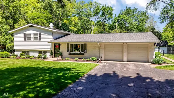 562 Holliday Lane, Indianapolis, IN 46260