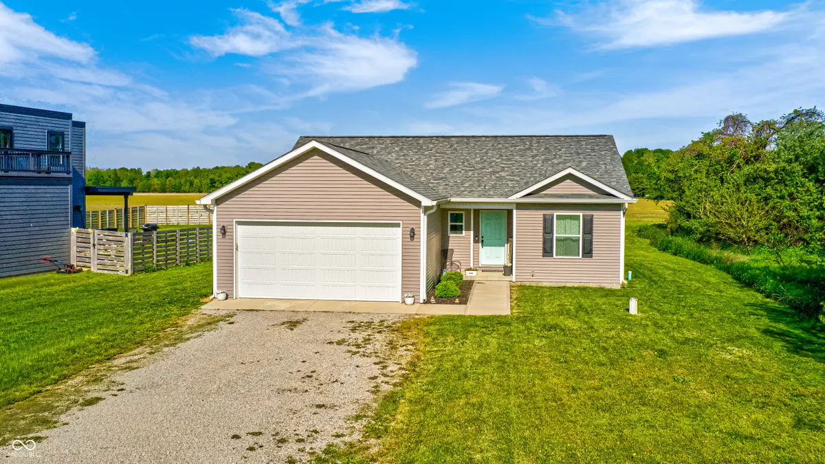 85 Patriots Landing, Fillmore, IN 46128 - #1