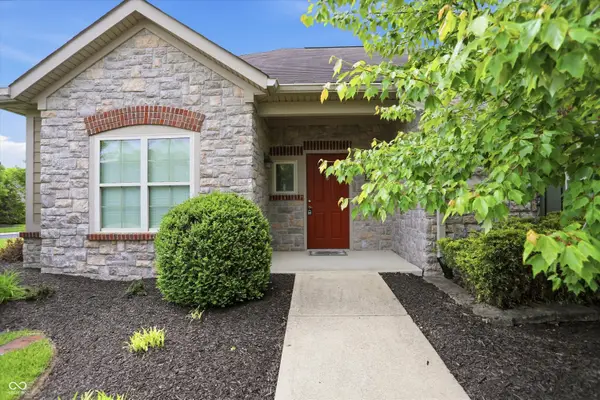 13905 Rue Royale Lane #48, McCordsville, IN 46055