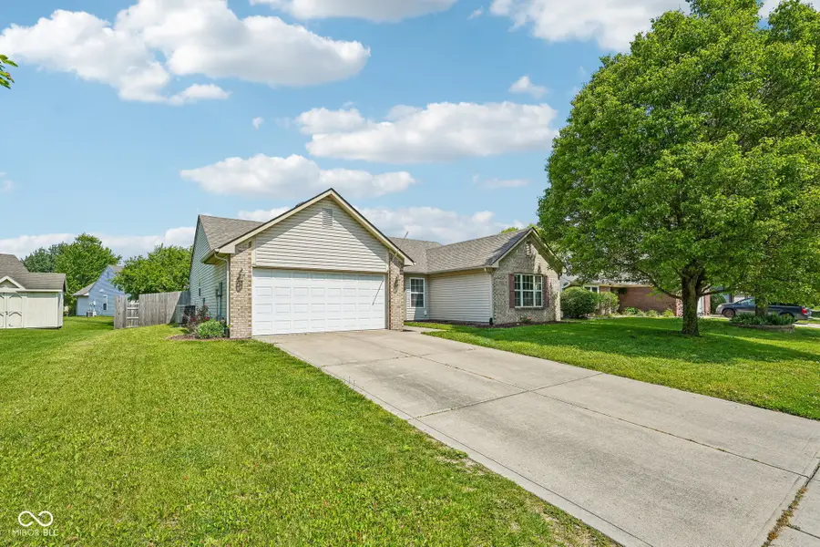 872 Franklin Lakes Boulevard, Franklin, IN 46131 - #2
