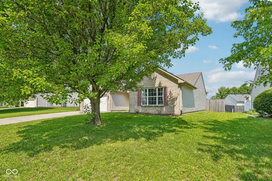 872 Franklin Lakes Boulevard, Franklin, IN 46131 - #3