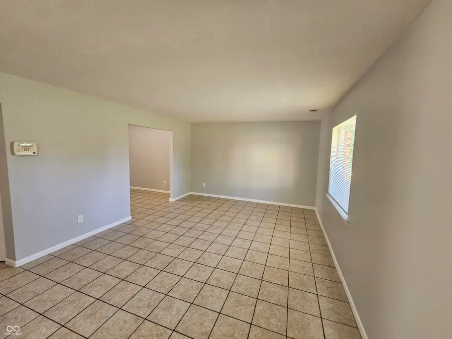 6314 Commons Drive, Indianapolis, IN 46254 - #2