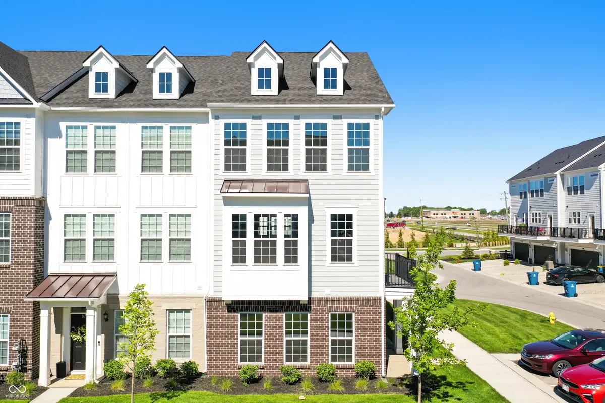 14579 Elsmere Lane, Carmel, IN 46074 - #1