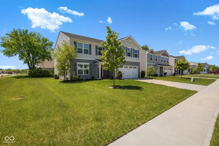 9760 Oakgrove Drive, Pendleton, IN 46064 - #2