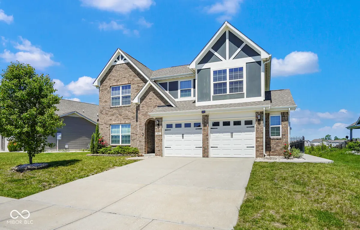992 Cherry Tree Lane, Greenwood, IN 46143 - #1