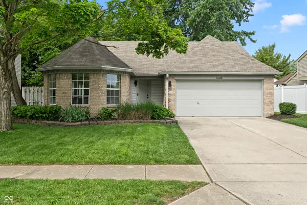 7496 Wood Court, Fishers, IN 46038