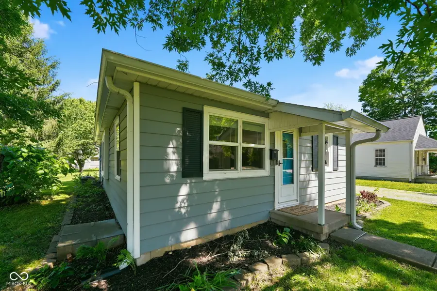 305 N East Street, Plainfield, IN 46168 - #3