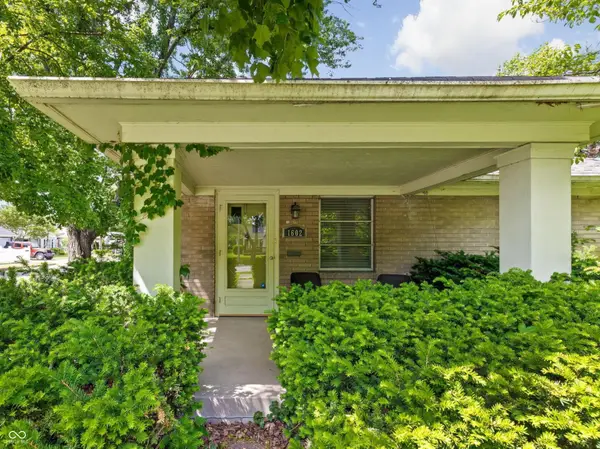 1602 Kessler Boulevard East Drive, Indianapolis, IN 46220
