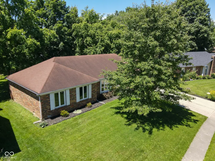 262 Raintree Drive, Danville, IN 46122 - #2