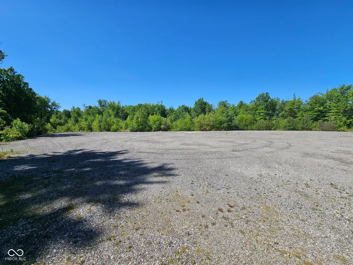 256 W Main Street, Austin, IN 47102 - #1