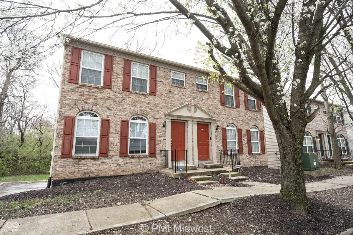 3220 River Villa Way, Indianapolis, IN 46208 - #1