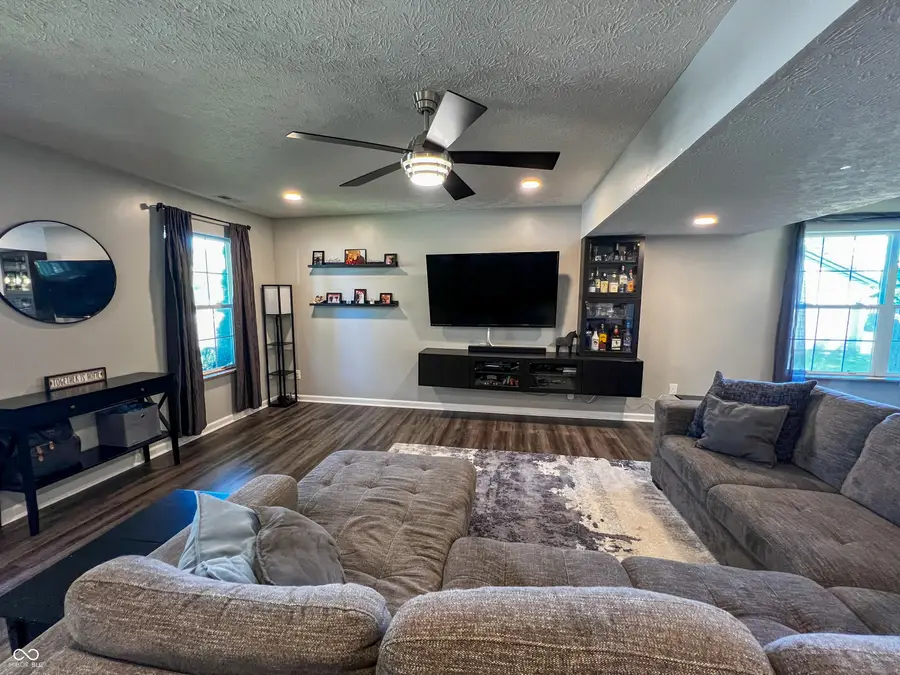 513 Mallory Parkway, Franklin, IN 46131 - #2