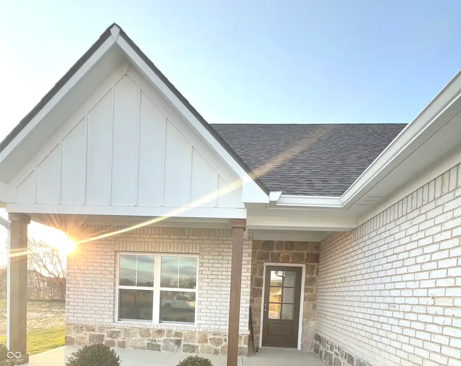 3550 S Meadows Lane, New Palestine, IN 46163 - #3