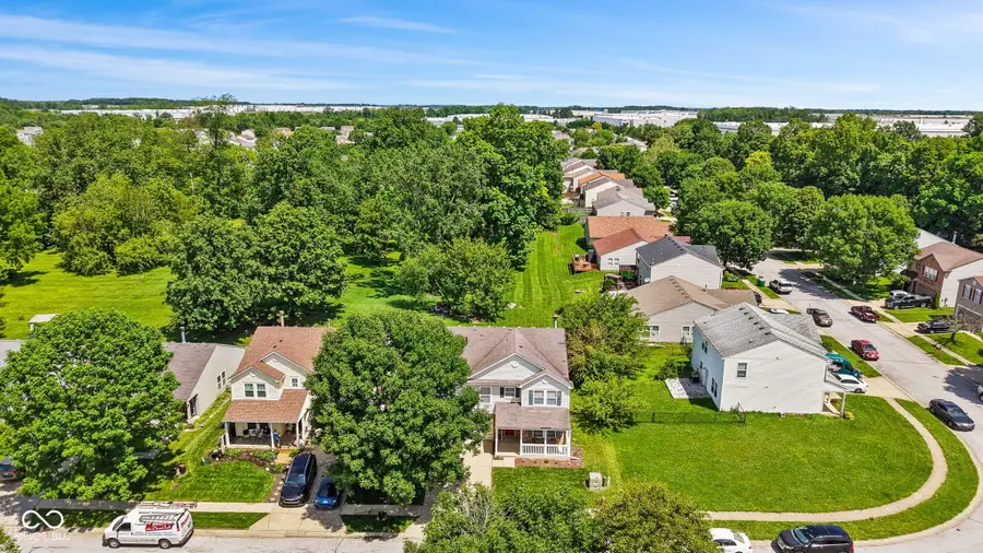 9300 Amberleigh Drive, Plainfield, IN 46168 - #2