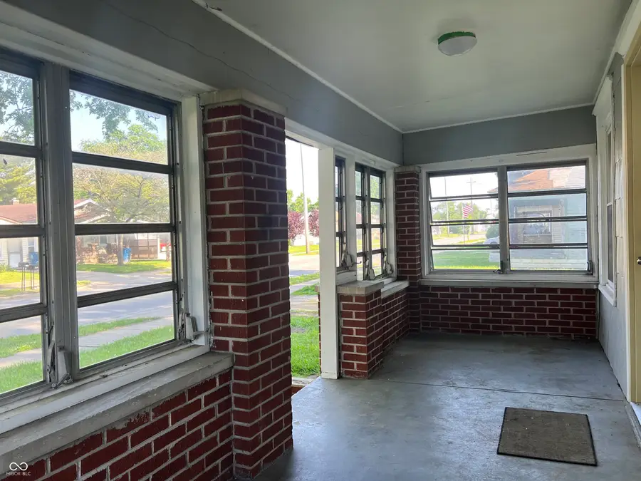 1732 N 25th Street, Terre Haute, IN 47804 - #3