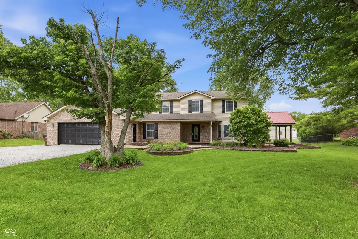 8764 N 700 W, Fountaintown, IN 46130 - #1