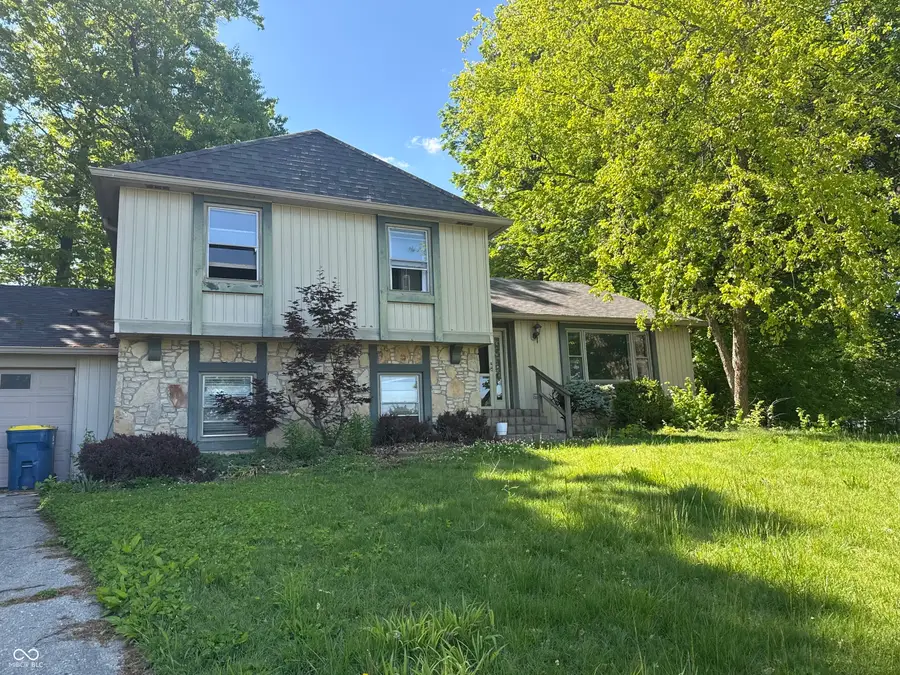 10676 Oakwood Court, Carmel, IN 46033 - #2