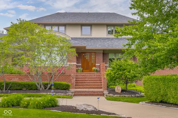 8224 W Mulligan Lane, Columbus, IN 47201