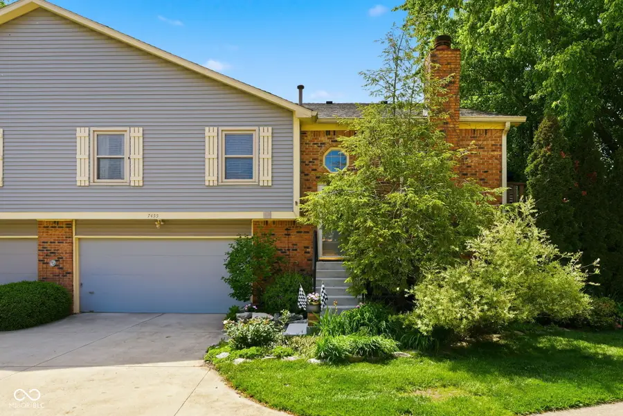 7455 Prairie Lake Drive, Indianapolis, IN 46256 - #3