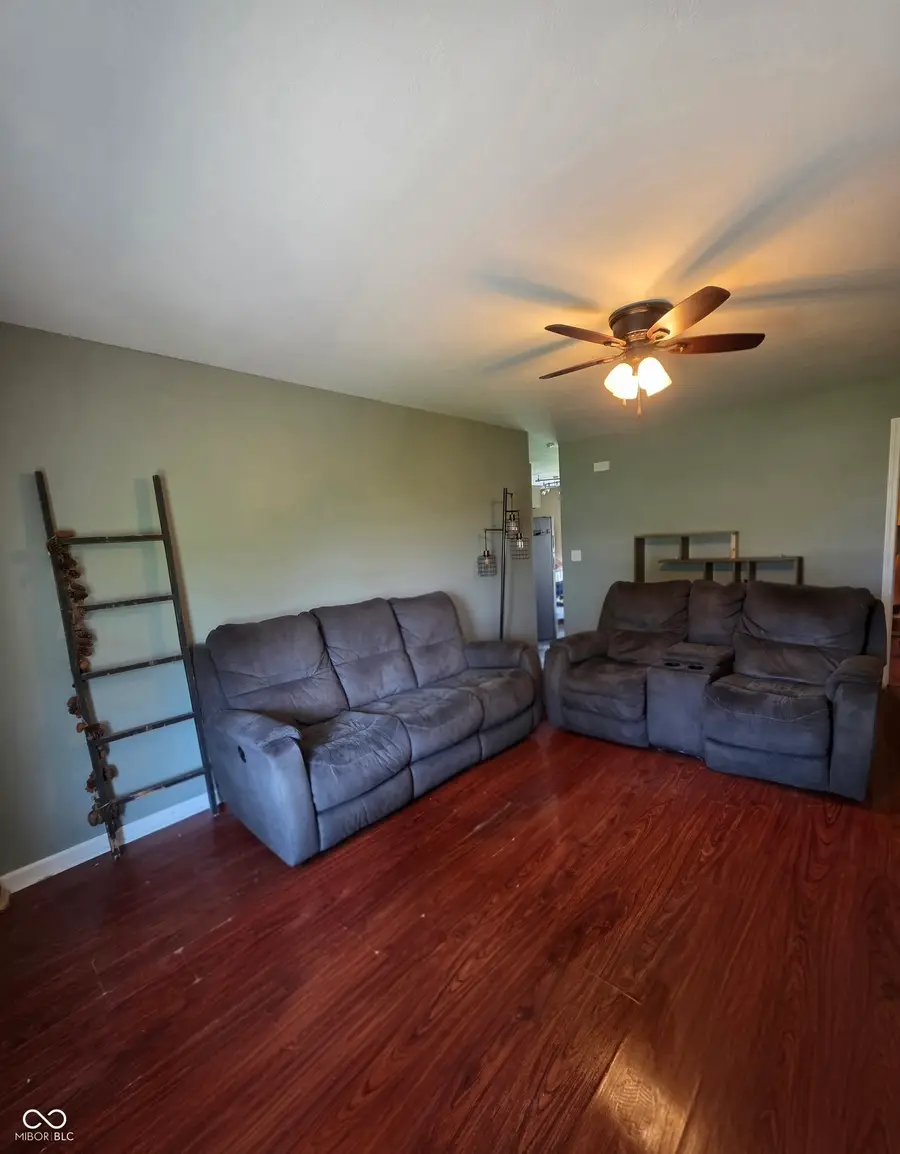 1743 E Graham Boulevard, Scottsburg, IN 47170 - #2
