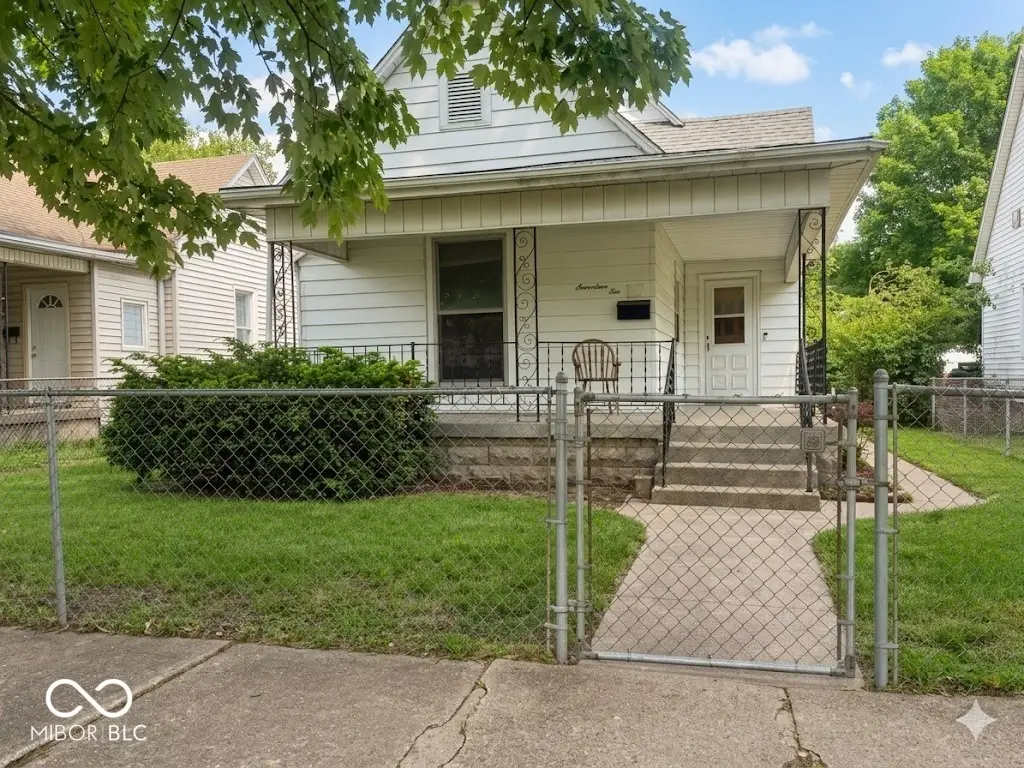 1710 S 4th Street, Terre Haute, IN 47802 - #1