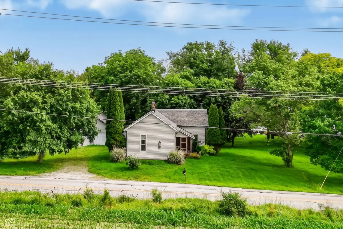 9702 E 375 S, Zionsville, IN 46077 - #1
