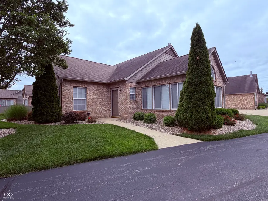2314 Steeple Chase, Shelbyville, IN 46176 - #2