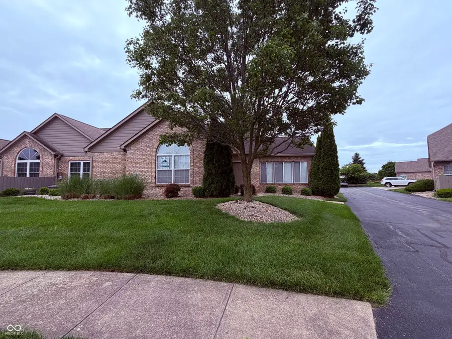 2314 Steeple Chase, Shelbyville, IN 46176 - #3