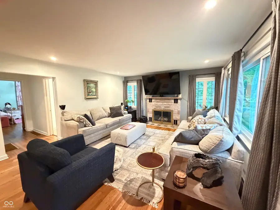 702 Crockett Street, Covington, IN 47932 - #3