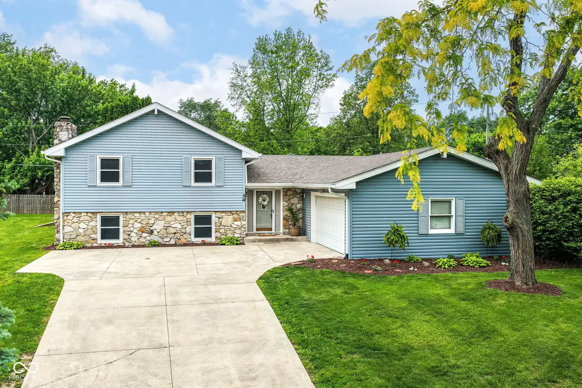 34 Sleepy Hollow Court, Westfield, IN 46074 - #1