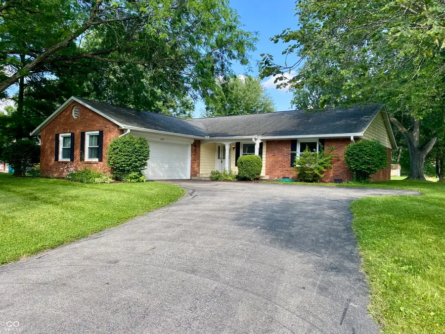 6453 Walnut Way, Brownsburg, IN 46112 - #2