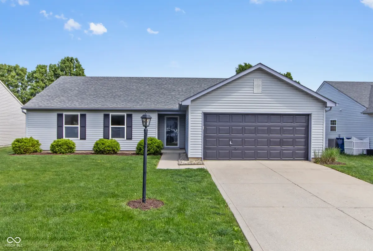 19551 Amber Way, Noblesville, IN 46060 - #1