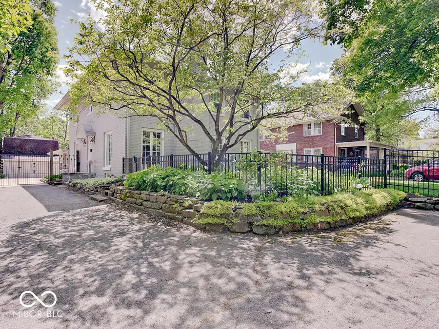 27 W 46th Street, Indianapolis, IN 46208 - #2