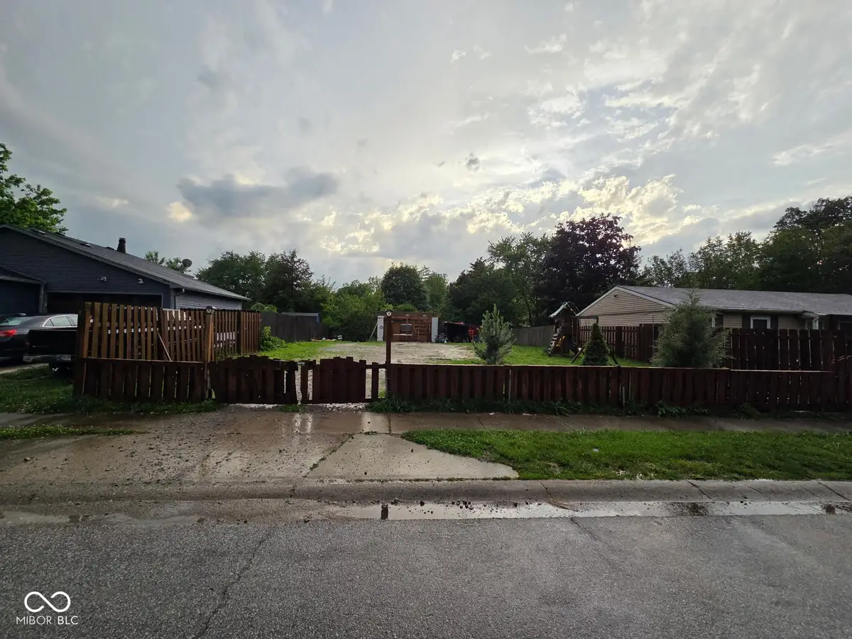3214 Milford Road, Indianapolis, IN 46235 - #1