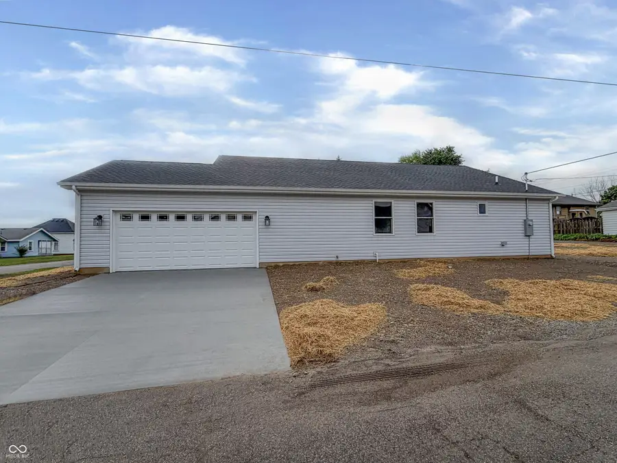 339 W 2nd Street, Anderson, IN 46016 - #2