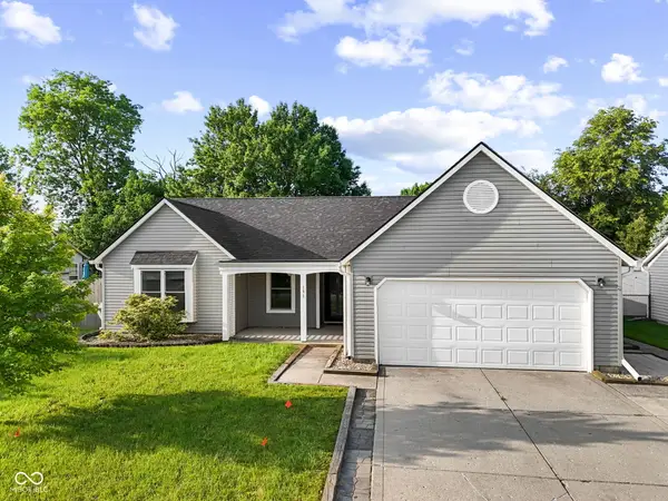 191 Suncrest Drive, Greenwood, IN 46143