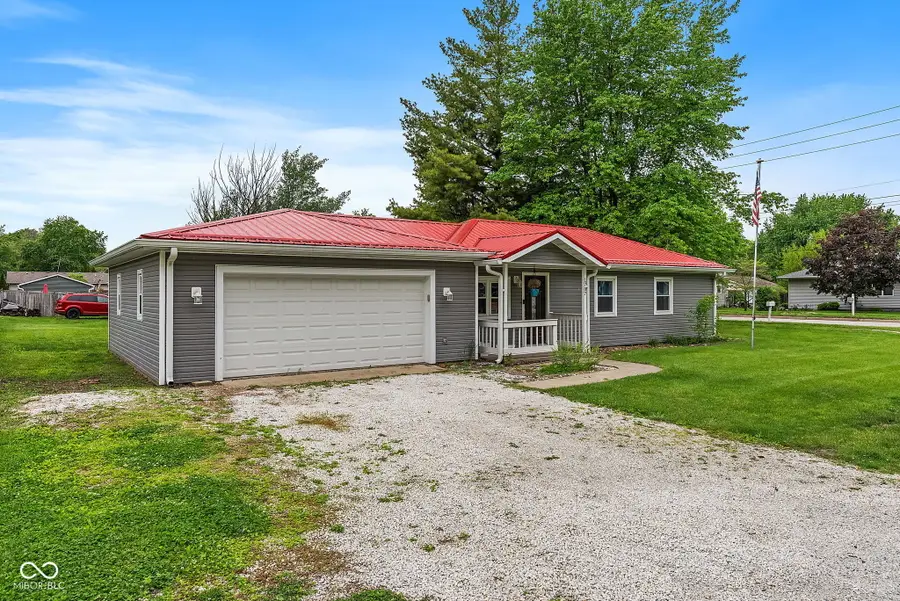 1707 E Wabash Avenue, Crawfordsville, IN 47933 - #3