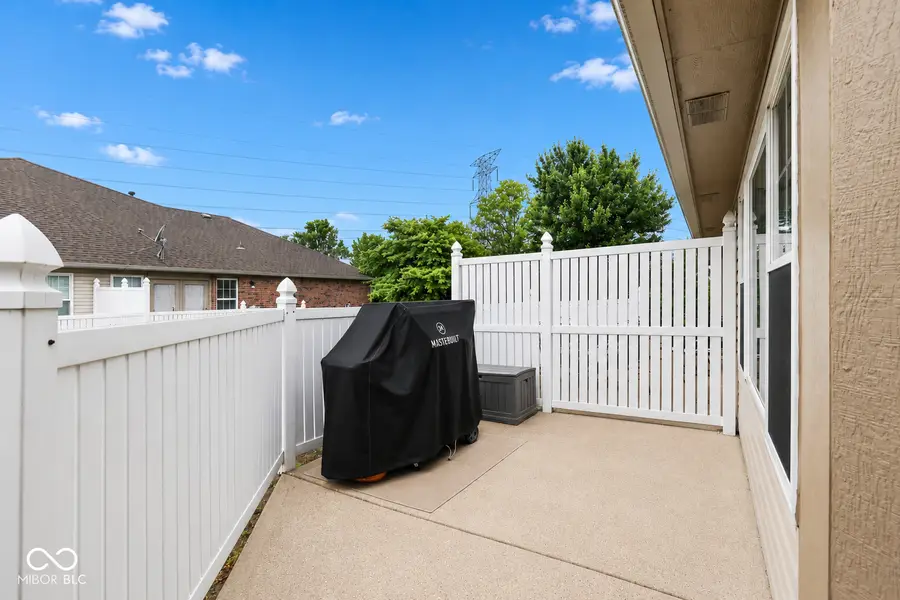 6136 Rockwell Place, Indianapolis, IN 46237 - #2