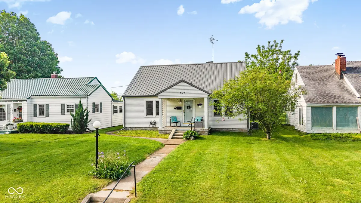 609 W Broadway Street, Alexandria, IN 46001 - #1
