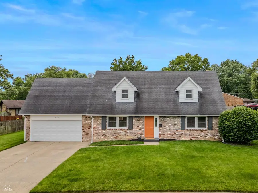 3232 Fairlawn Drive, Columbus, IN 47203 - #2