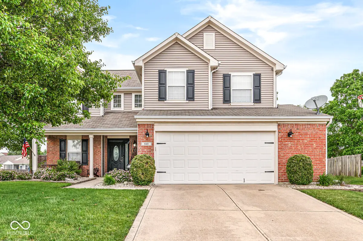 840 Ponderosa Pine Drive, Whiteland, IN 46184 - #1