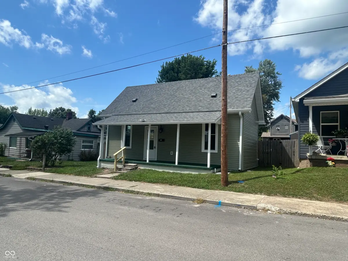 430 E Walnut Street, Martinsville, IN 46151 - #1