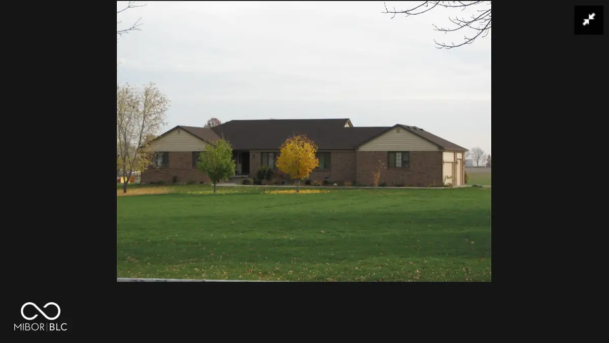 3073 N 800 W, Greenfield, IN 46140 - #1