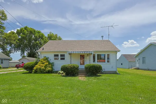 2341 Indiana Avenue, Columbus, IN 47201
