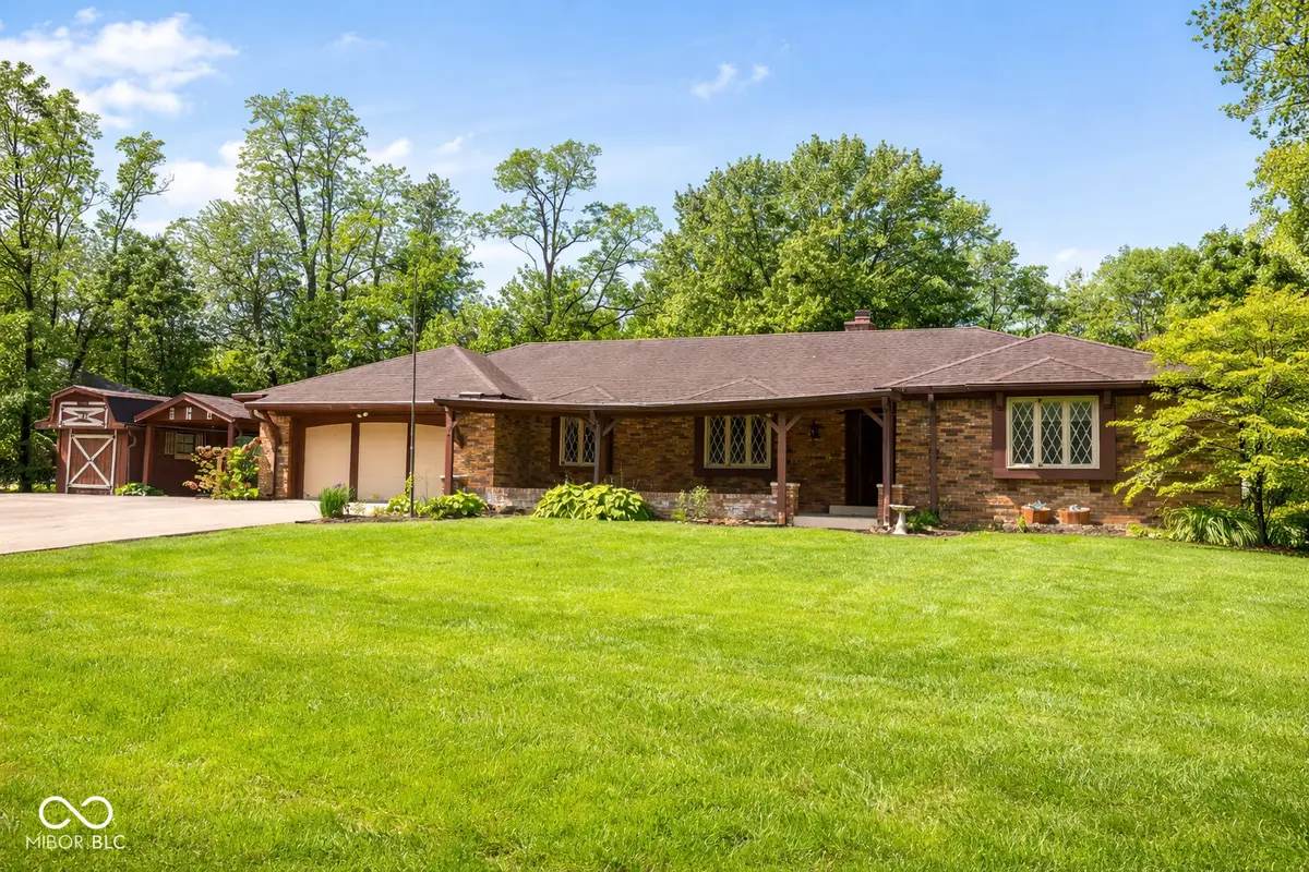 3419 E 69th Street, Indianapolis, IN 46220 - #1