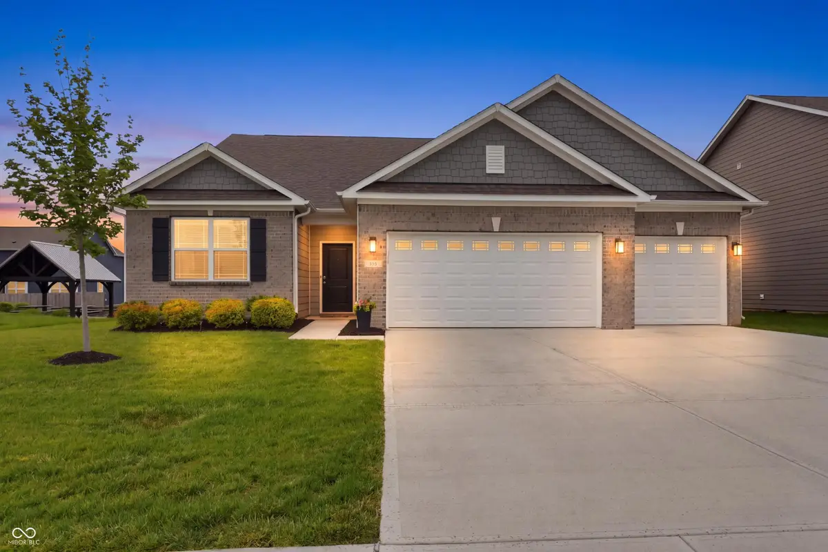 275 Carrick Glen Boulevard, Pendleton, IN 46064 - #1