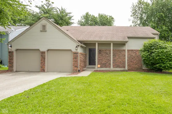 4427 Braemar Drive, Indianapolis, IN 46254