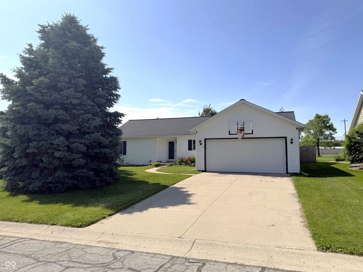 26 Hickory Lane S, Crawfordsville, IN 47933 - #1