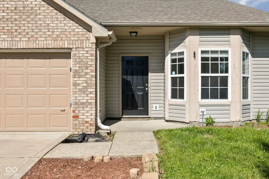 1355 Egret Lane, Greenwood, IN 46143 - #3