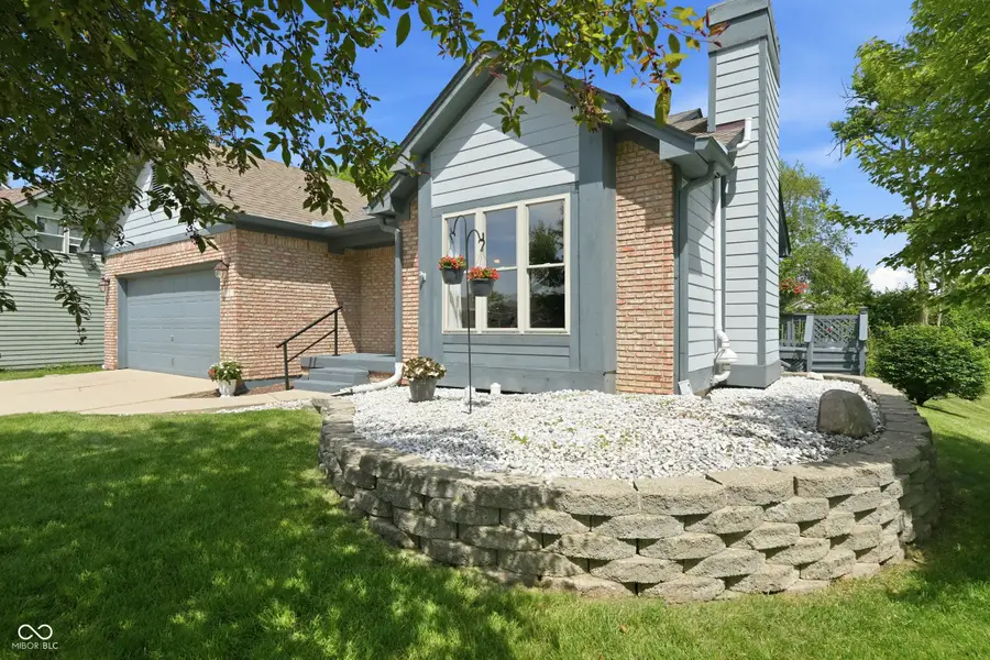 913 Cortland Court, Greenfield, IN 46140 - #3